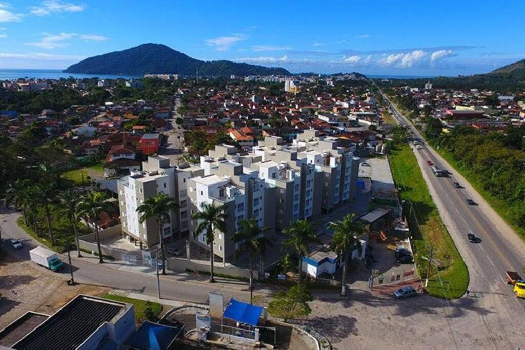 Apartamento novo para vender na Praia do Itaguá em Ubatuba-SP