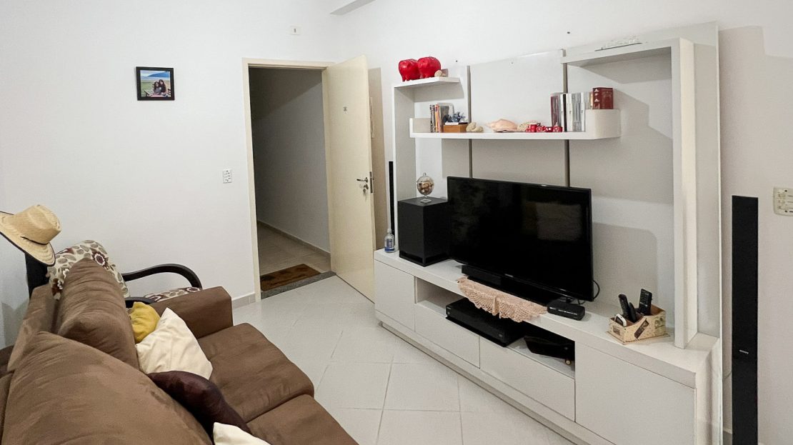 Sala - Apartamento a venda na Praia do Itagua - Ubatuba - Imobiliaria Villa Tenorio-6