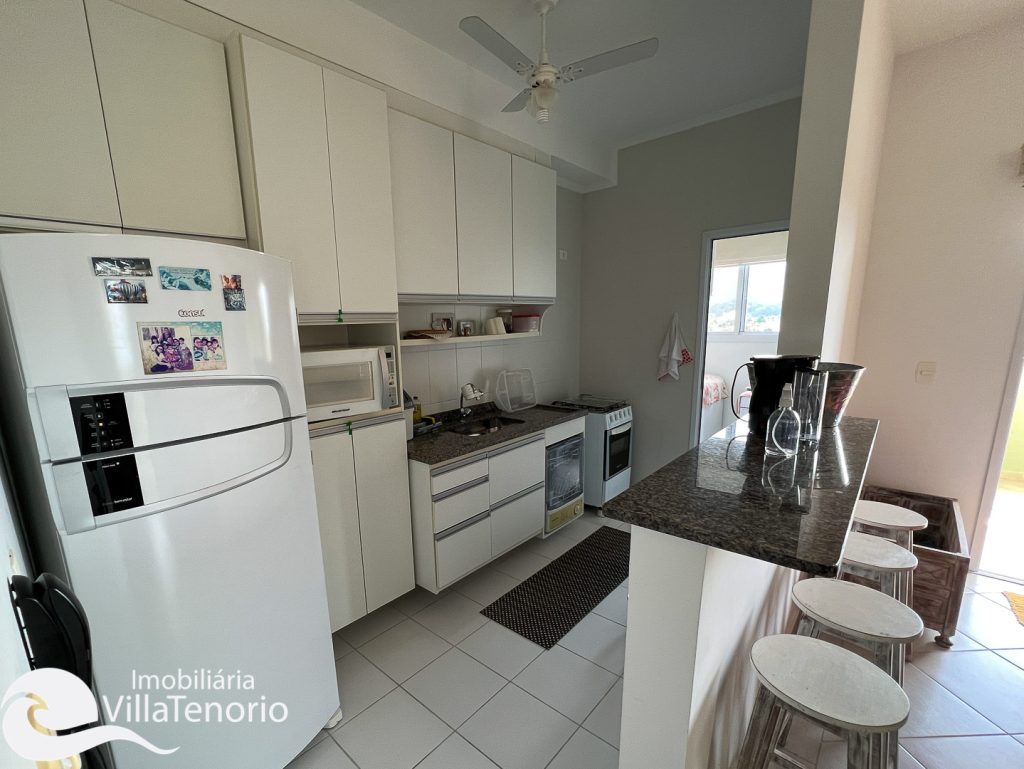 Cozinha Apartamento a venda na Praia do Itagua - Ubatuba - Imobiliaria Villa Tenorio-9