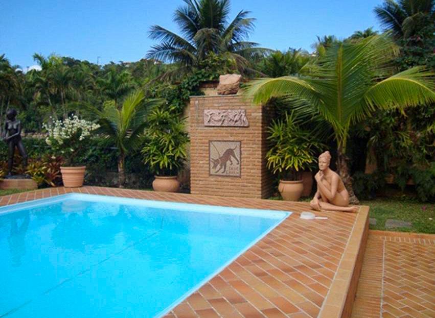 Piscina Casa Frente Mar a venda em Ubatuba - Imobiliaria Villa Tenorio-2