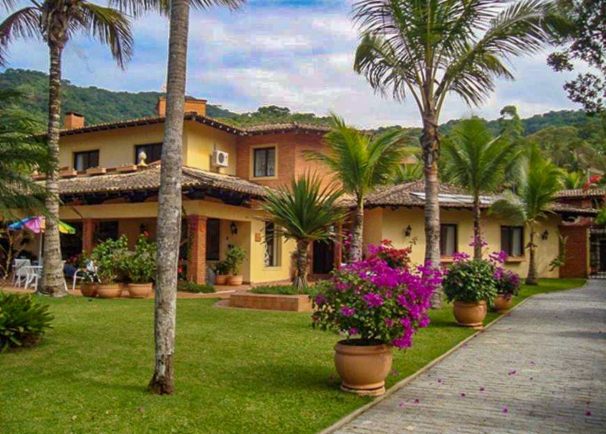 Fachada - Casa Frente Mar a venda em Ubatuba - Imobiliaria Villa Tenorio