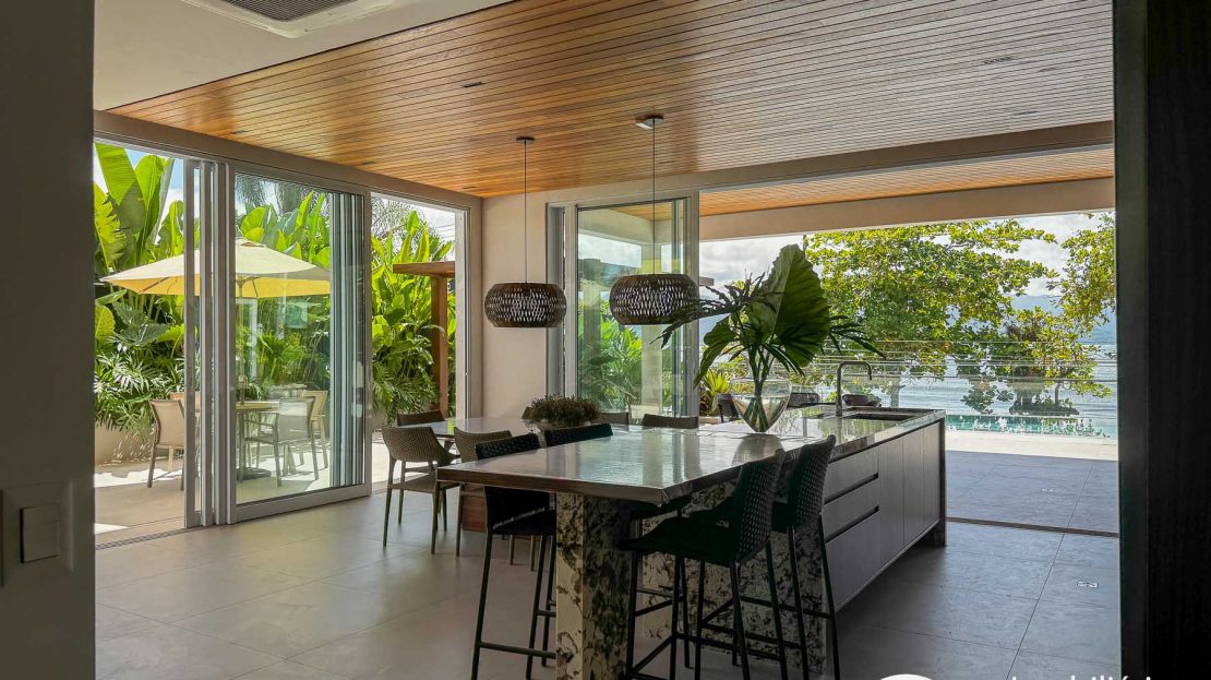 Apartamento vista mar a venda super luxo 2 quartos Praia do Itaguá em Ubatuba-39