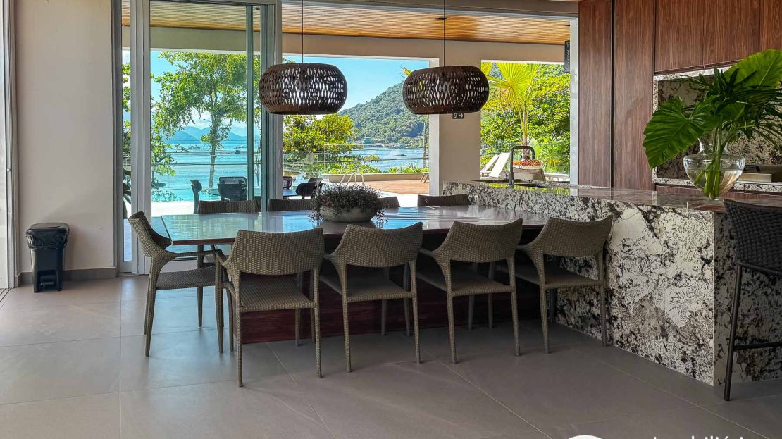 Apartamento vista mar a venda super luxo 2 quartos Praia do Itaguá em Ubatuba-41