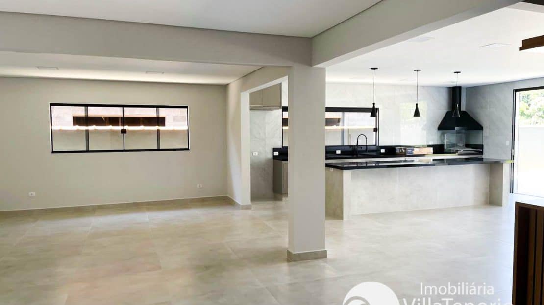 CASA EM CONDOMINIO FECHADO EM UBATUBA 300M2 IMOBILIARIA VILLA TENÓRIO-19