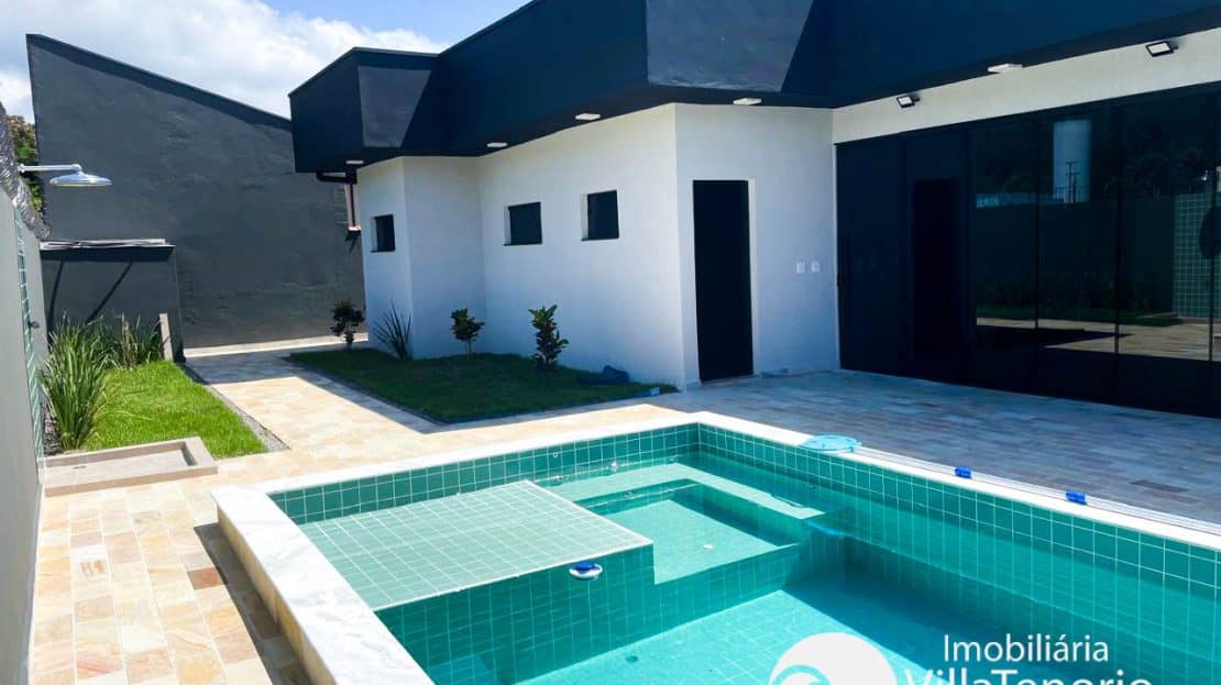 CASA EM CONDOMINIO FECHADO EM UBATUBA 300M2 IMOBILIARIA VILLA TENÓRIO-40